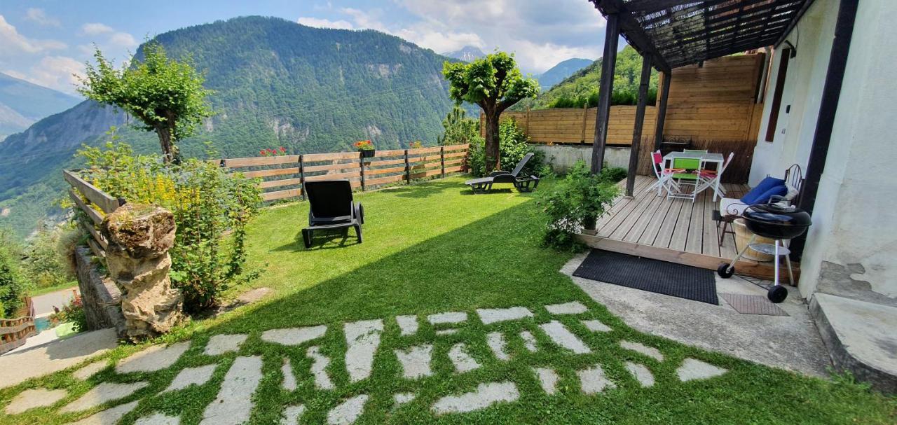Gite Du Cafe Truchet Saint-Pancrace  エクステリア 写真