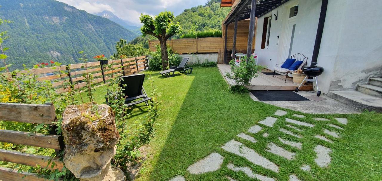 Gite Du Cafe Truchet Saint-Pancrace  エクステリア 写真