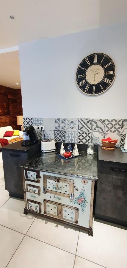 Gite Du Cafe Truchet Saint-Pancrace  エクステリア 写真